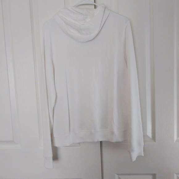 Womens Hollister White Pullover Logo
Hoodie xlarge - Picture 7 of 8
